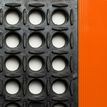 Product Image: Safety Stance™ 549 Notrax cobertura de piso de borracha no local de trabalho Preto/laranja SQM per m2
